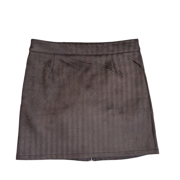 French Kiss Striped Zip Up Mini Skirt. Size:S Color: Brown - Picture 4 of 7